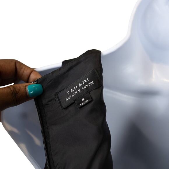 Tahari ASL Black Purple Floral Brocade A-line Evening Dress. Size 4 - Picture 5 of 6